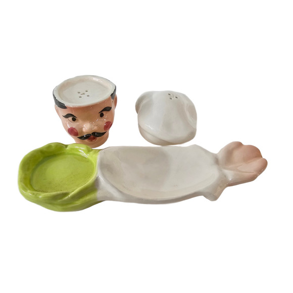 Vintage 1940 - 1950 Japan Chef Head Stacking Salt & Pepper Shakers w/ Spoon Rest - Picture 4 of 4